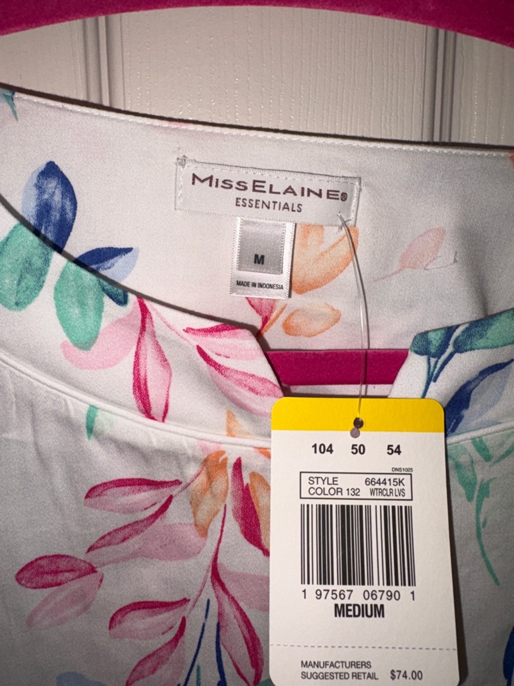 Miss Elaine Floral Robe Size M NWT - Picture 2 of 3